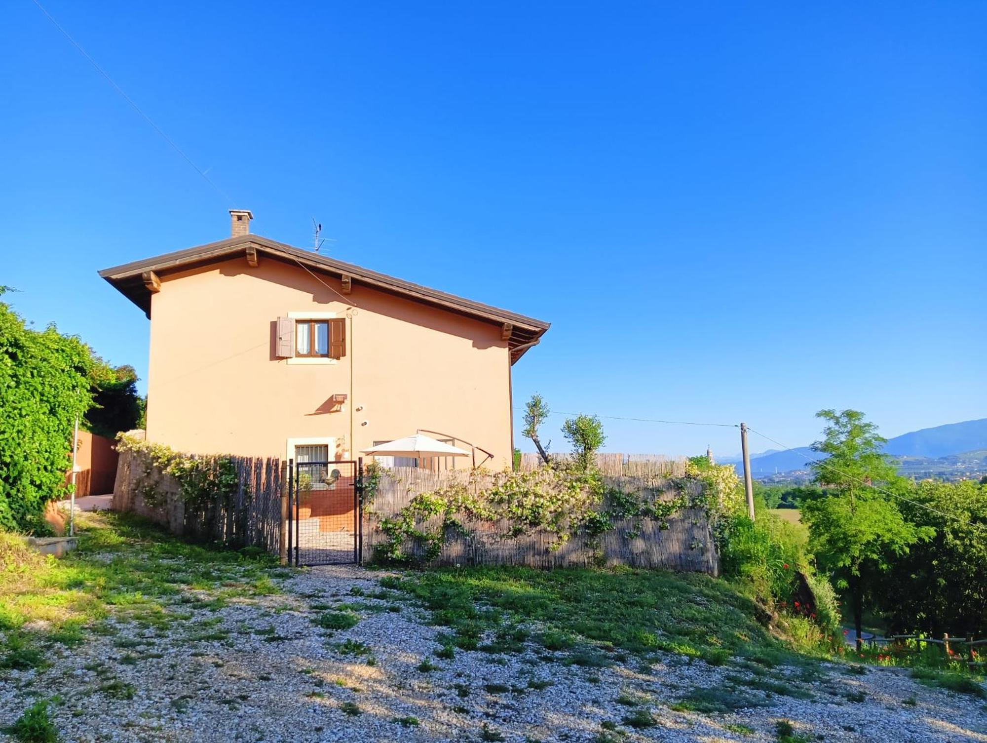 Casa Vacanze Monte Galetto Bussolengo Kültér fotó